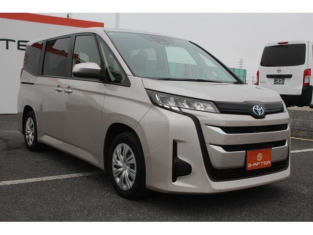 TOYOTA NOAH X